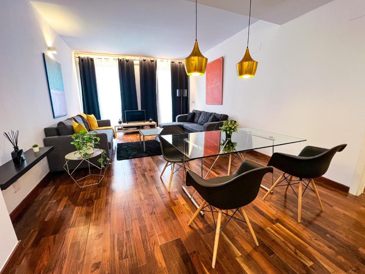 Baron Suites Valencia Bagian luar foto